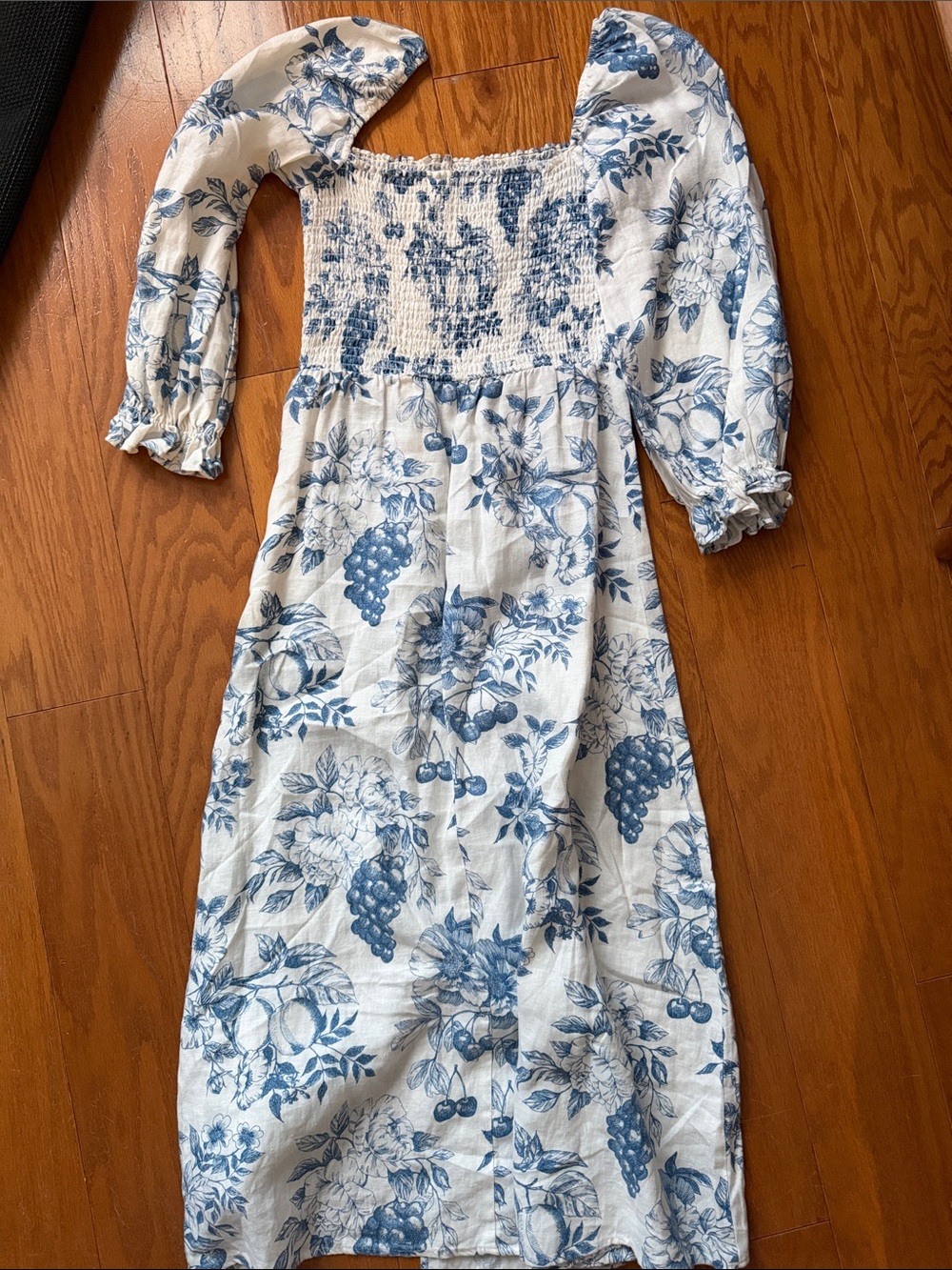 Reformation Linen Maxi Dress - Picture 4 of 6